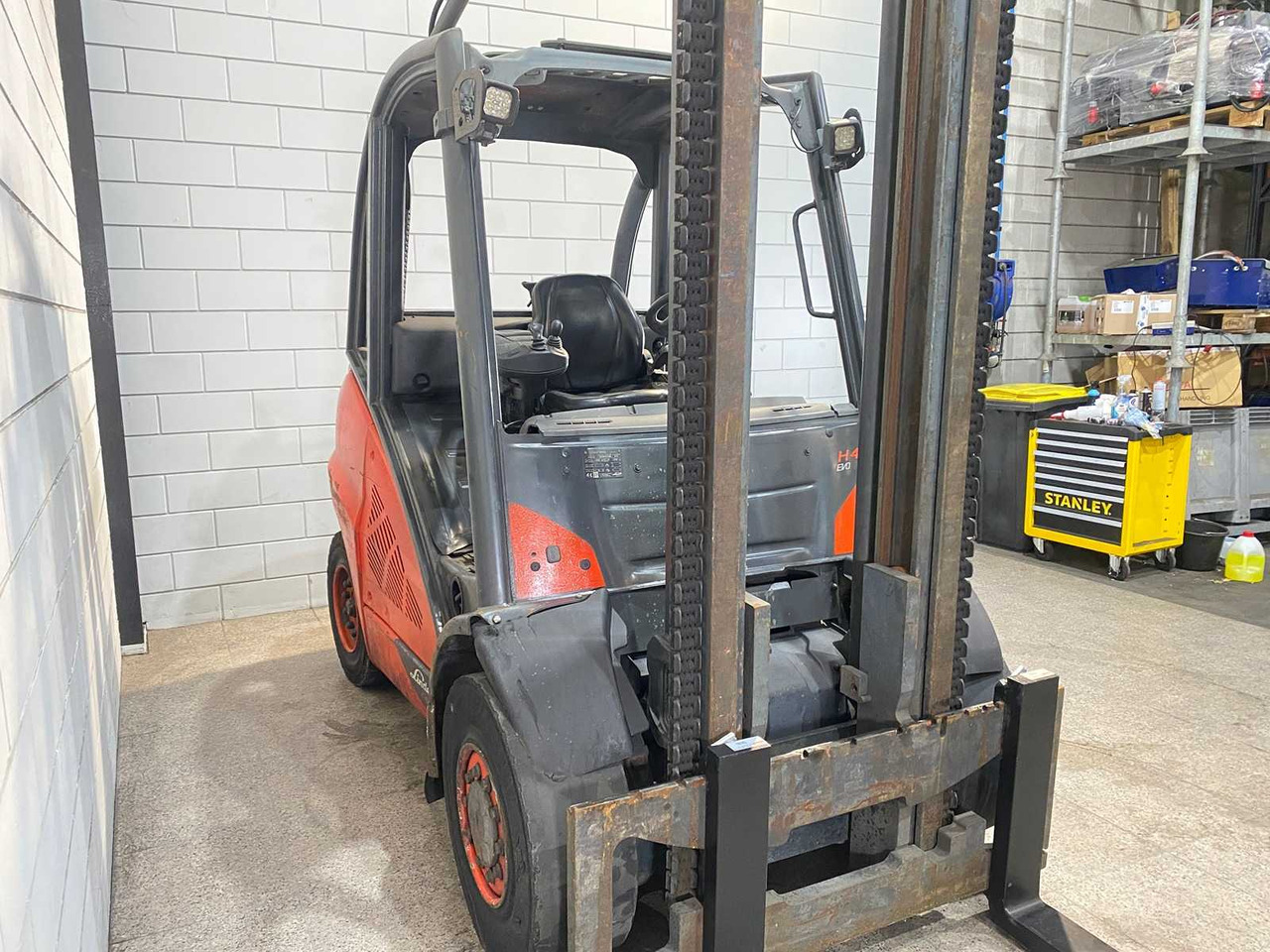 LINDE - 2015 - H45D - 4500KG LIFTING CAPACITY - FORKLIFT - Forklift: picture 3 LINDE - 2015 - H45D - 4500KG LIFTING CAPACITY - FORKLIFT - Forklift: picture 3