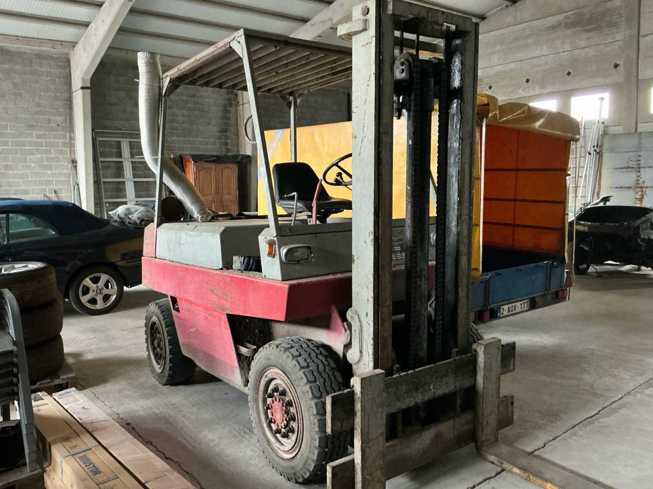 LINDE H35D FORKLIFT TRUCK - Forklift: picture 5 LINDE H35D FORKLIFT TRUCK - Forklift: picture 5