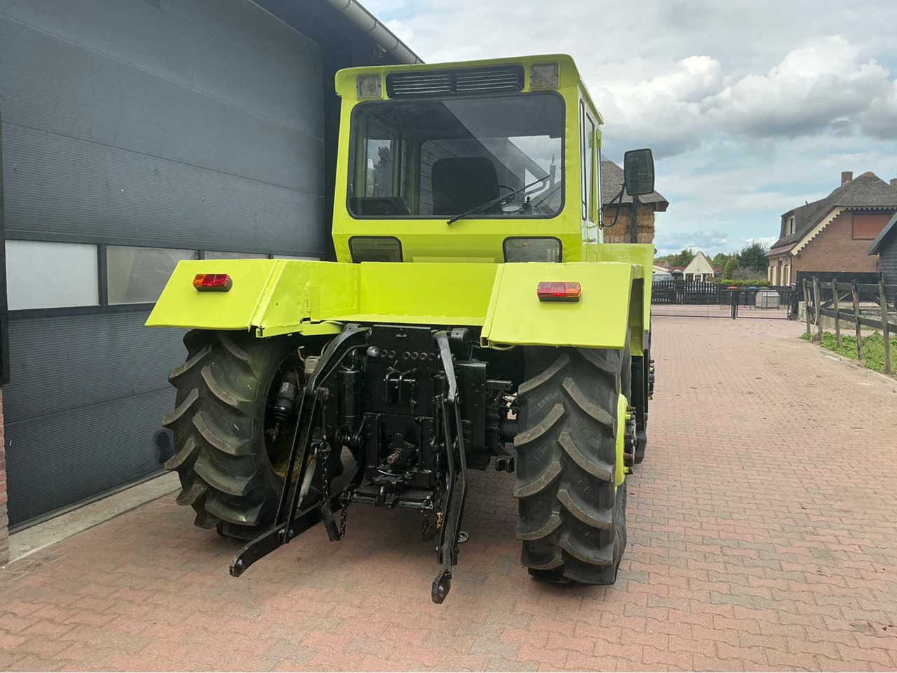 MB Trac 443 Tractor / 1300 - Farm tractor: picture 4 MB Trac 443 Tractor / 1300 - Farm tractor: picture 4