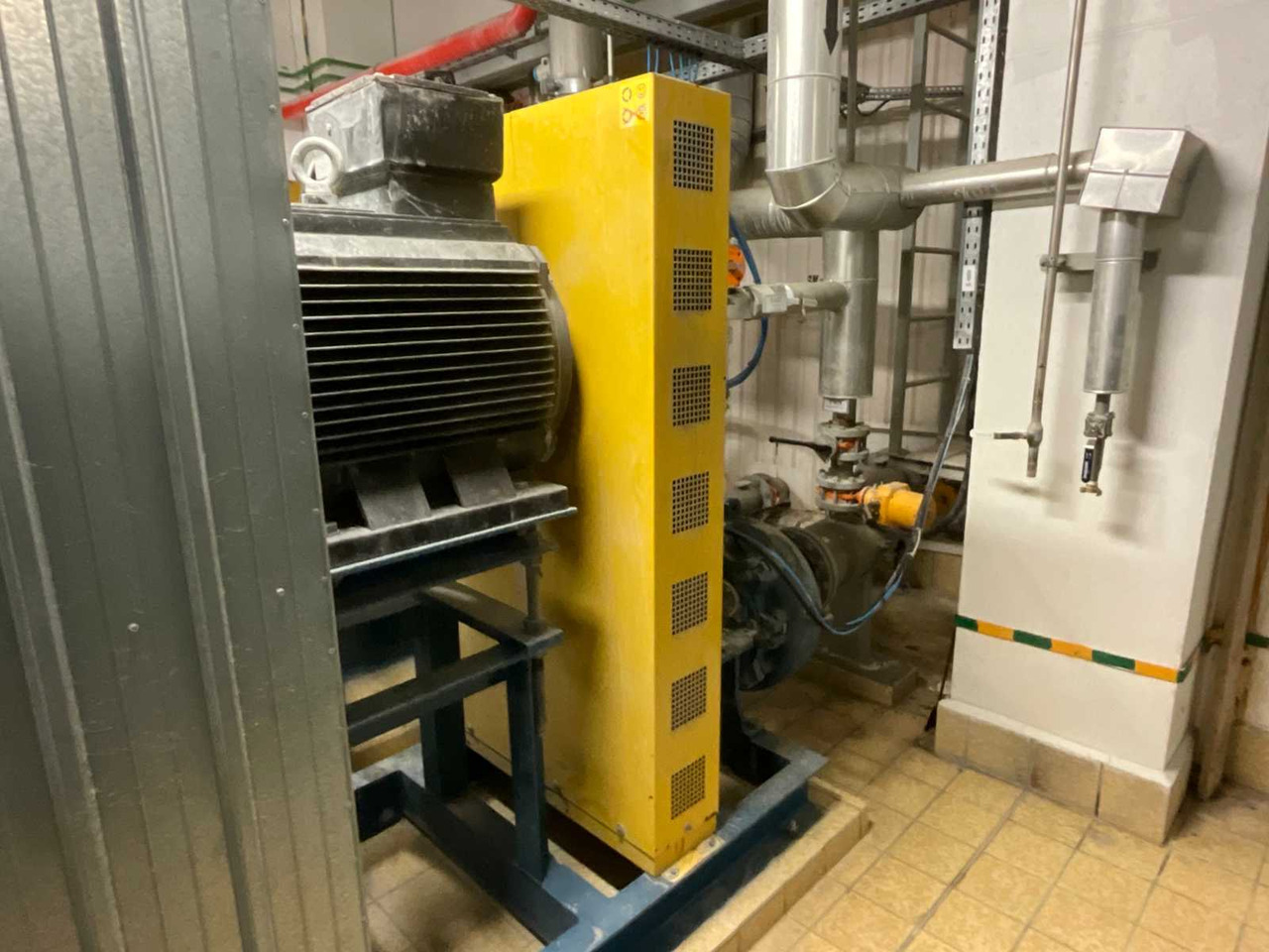 METSO MM200 MHC-S C5 - Fertilizing equipment: picture 2 METSO MM200 MHC-S C5 - Fertilizing equipment: picture 2
