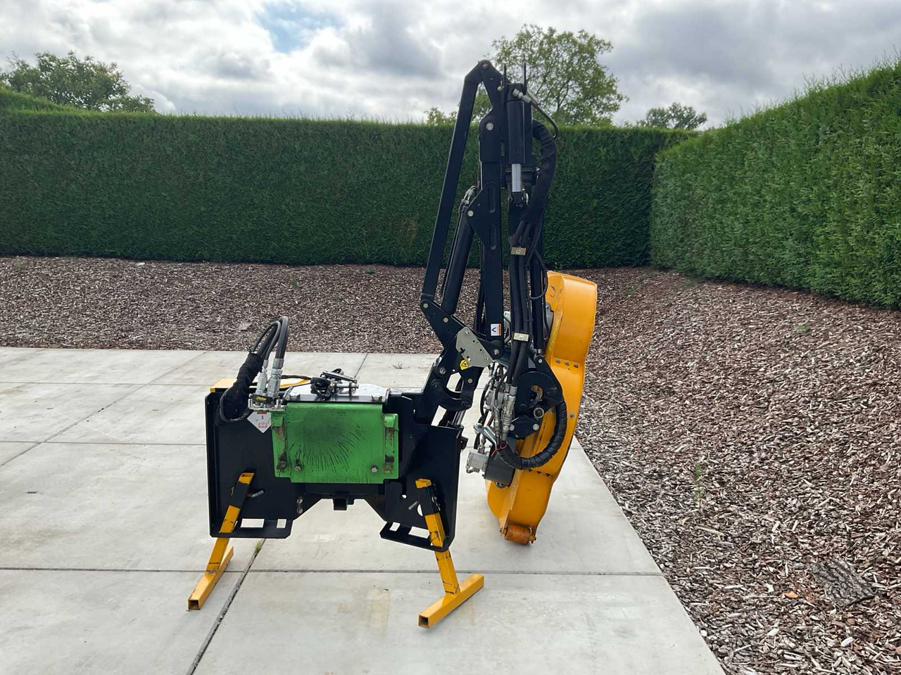 McConnel Power Arm 3530 - Flail mower/ Mulcher: picture 4 McConnel Power Arm 3530 - Flail mower/ Mulcher: picture 4