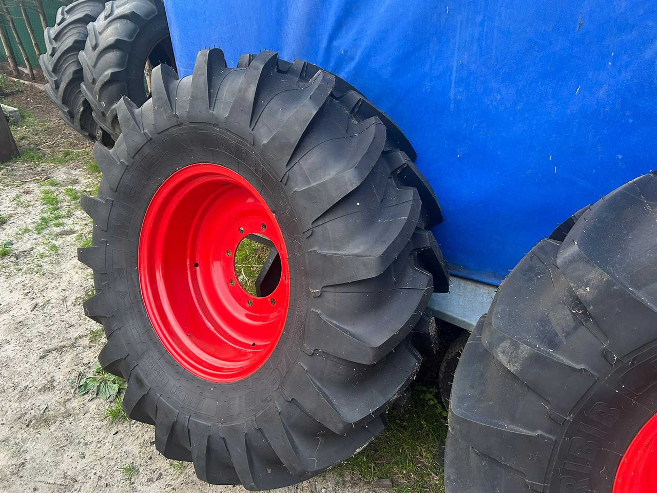 Michelin Agribib - Wheels and tires for Farm tractor: picture 4 Michelin Agribib - Wheels and tires for Farm tractor: picture 4