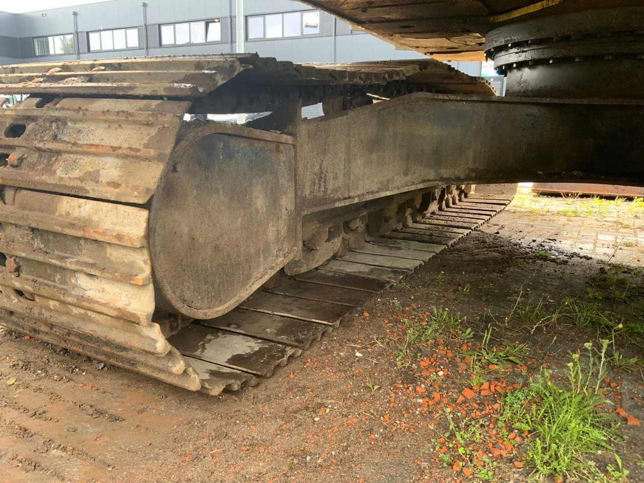 Crawler excavator New Holland E 215B: picture 10
