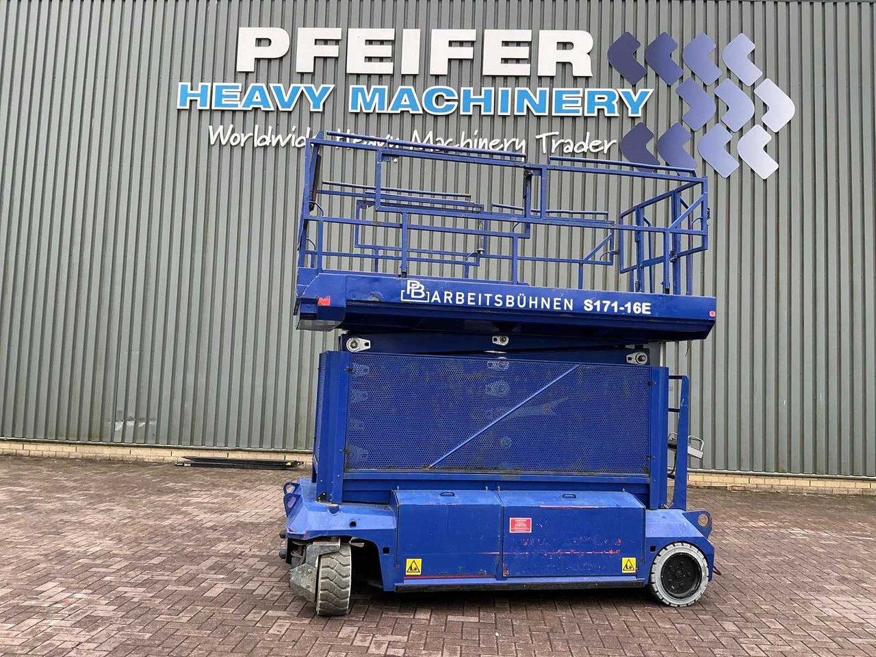 PB S171-16E - Aerial platform: picture 1 PB S171-16E - Aerial platform: picture 1