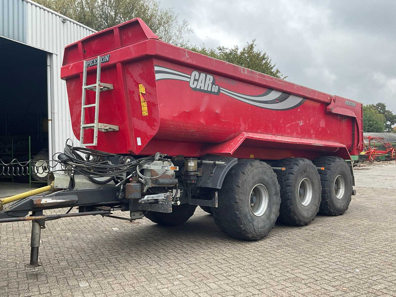 Peecon Cargo 27000 - Farm tipping trailer/ Dumper: picture 1 Peecon Cargo 27000 - Farm tipping trailer/ Dumper: picture 1