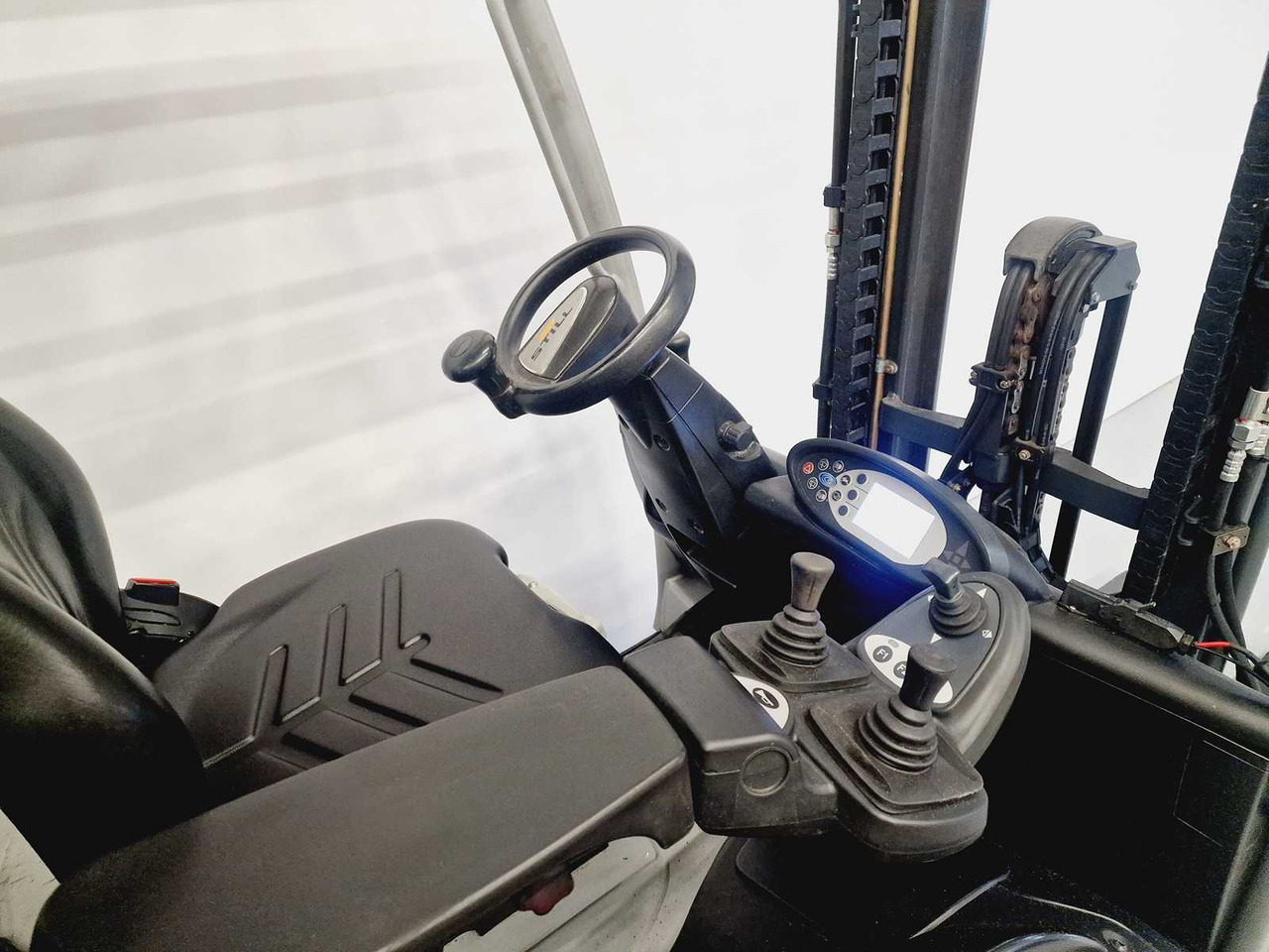 Forklift STILL - 2015 - RX20-20 - FORKLIFT - FREE-LIFT - SIDE-SHIFT, 4TH FUNCTION: picture 18