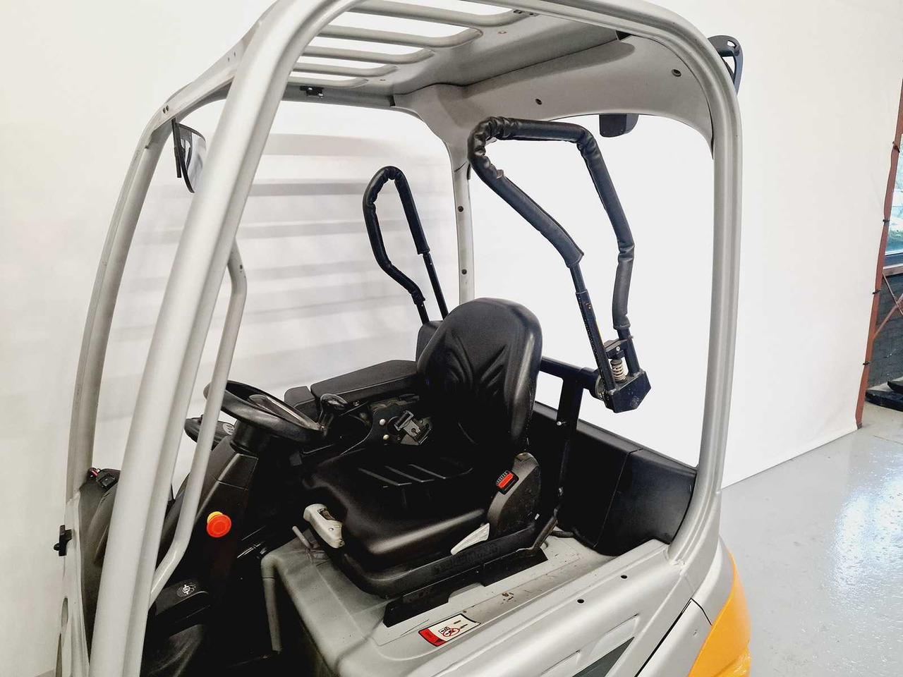 Forklift STILL - 2015 - RX20-20 - FORKLIFT - FREE-LIFT - SIDE-SHIFT, 4TH FUNCTION: picture 16
