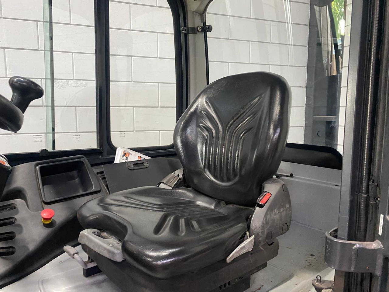 Forklift STILL - 2019 - RX60-50 - 5000KG LIFTING CAPACITY - FORKLIFT - SIDE-SHIFT: picture 8 Forklift STILL - 2019 - RX60-50 - 5000KG LIFTING CAPACITY - FORKLIFT - SIDE-SHIFT: picture 8