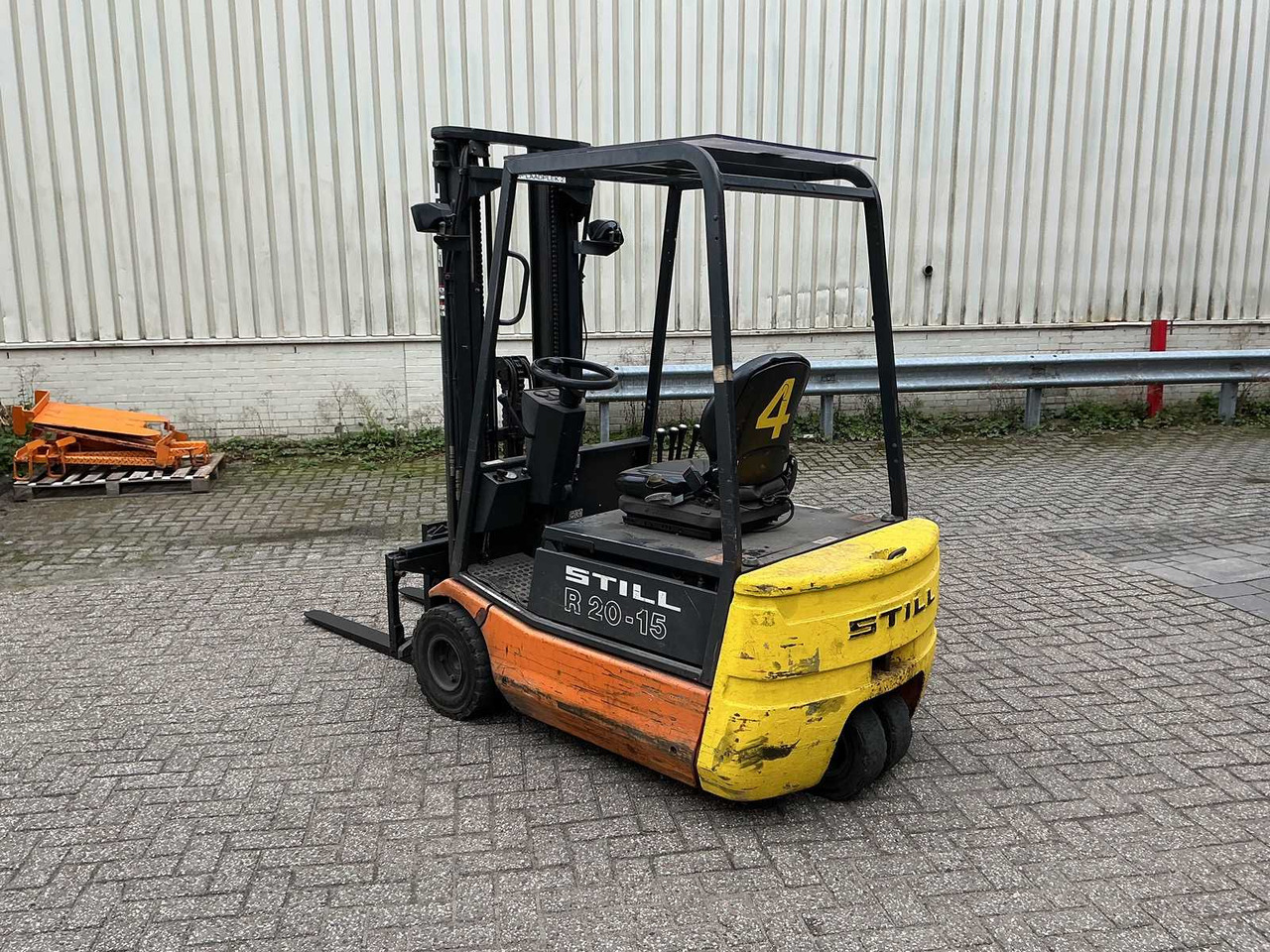 STILL - R20-15 - FORKLIFT TRUCKS - 1997 - Forklift: picture 3 STILL - R20-15 - FORKLIFT TRUCKS - 1997 - Forklift: picture 3