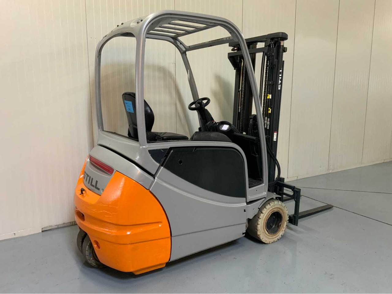 STILL RX20-20 - 4.3 METER TRIPLEX, FREE-LIFT, SIDE-SHIFT - FORKLIFT BJ. 2015 - Forklift: picture 4 STILL RX20-20 - 4.3 METER TRIPLEX, FREE-LIFT, SIDE-SHIFT - FORKLIFT BJ. 2015 - Forklift: picture 4