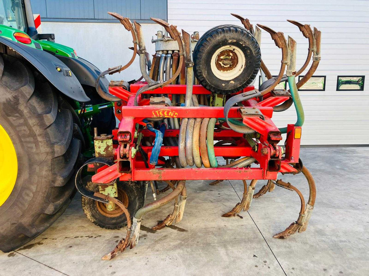 Steeno MGT4R5921 - Subsoiler: picture 1 Steeno MGT4R5921 - Subsoiler: picture 1