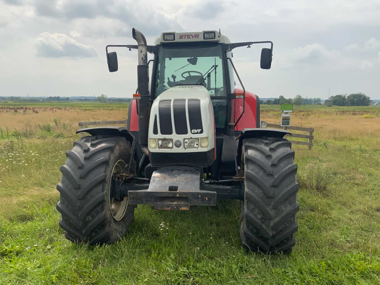 Steyr CVT130 - Farm tractor: picture 3 Steyr CVT130 - Farm tractor: picture 3