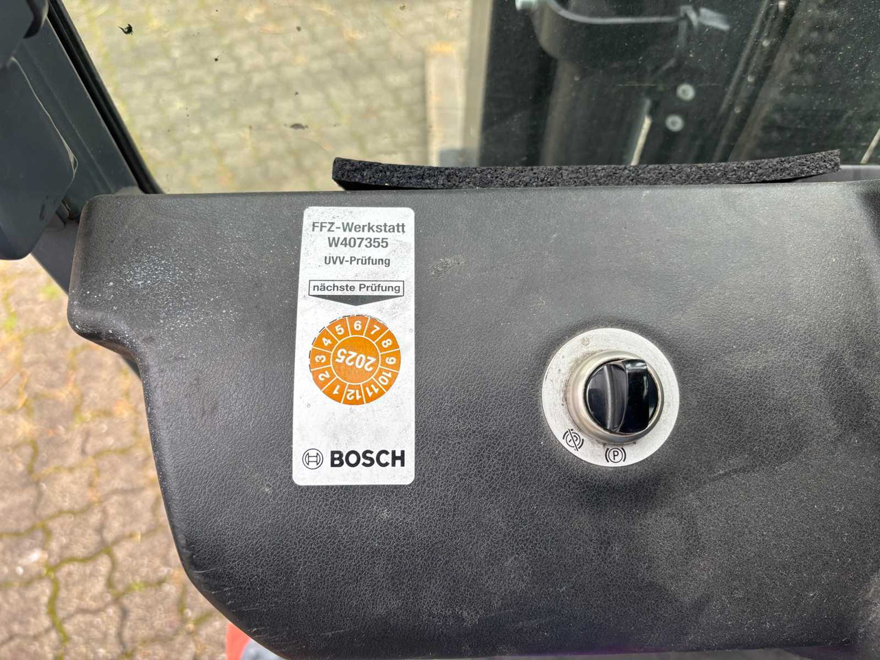 TOYOTA 8FBMT30 ELECTRIC FORKLIFT - Forklift: picture 5 TOYOTA 8FBMT30 ELECTRIC FORKLIFT - Forklift: picture 5