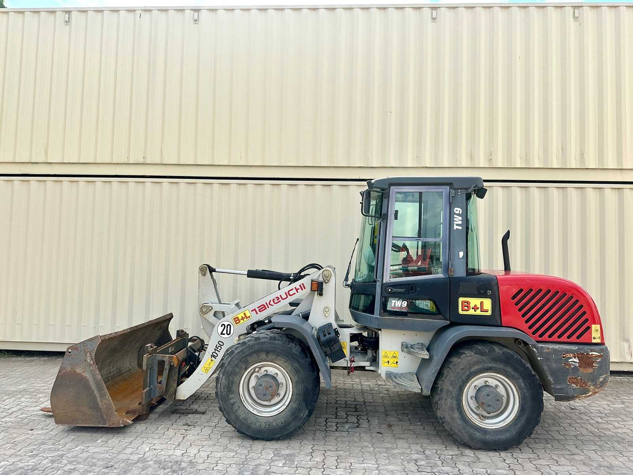 Takeuchi TW9 - Wheel loader: picture 5 Takeuchi TW9 - Wheel loader: picture 5