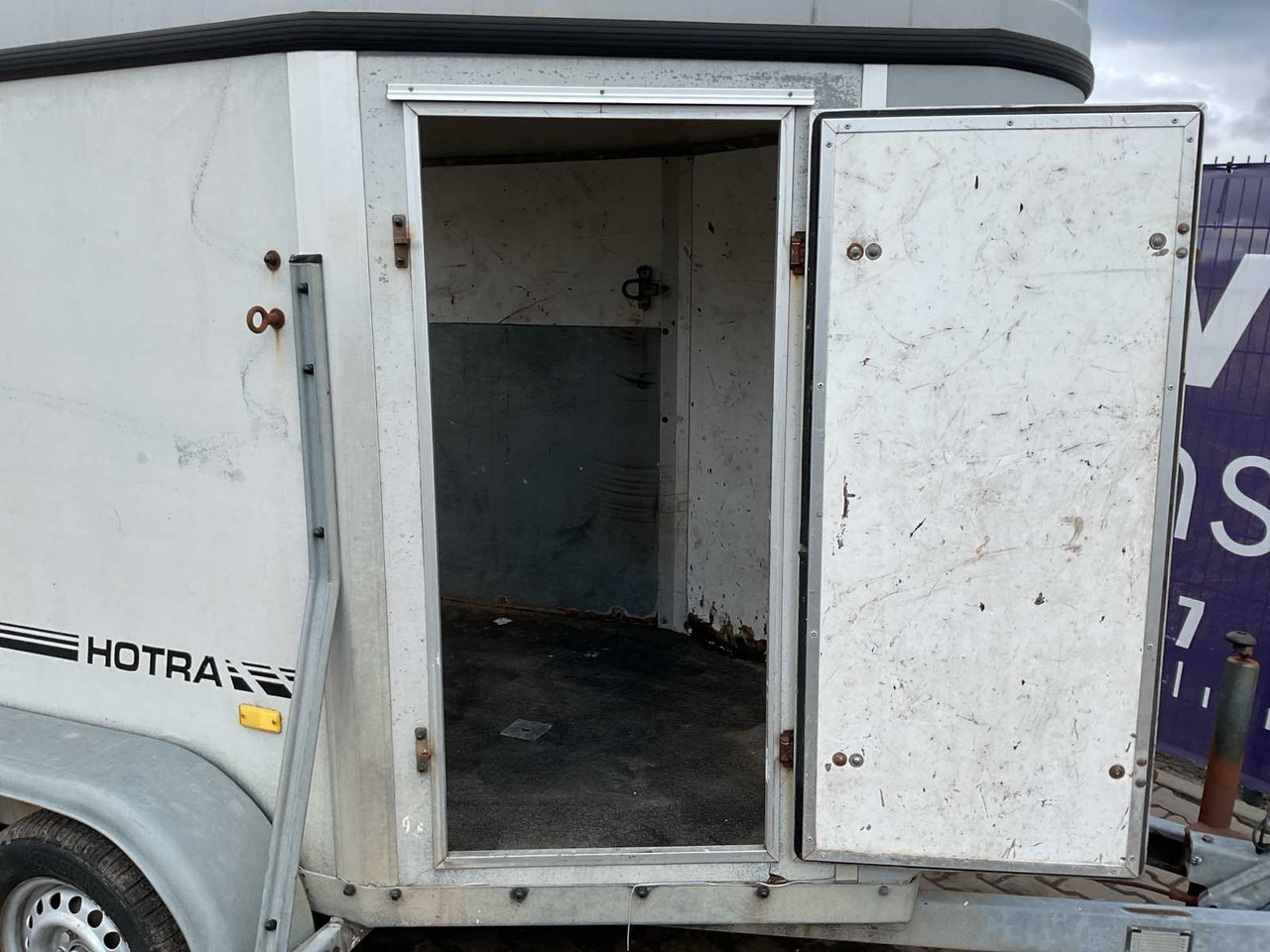 Trailer 2005 - HOTRARIJS - VT-2000S - HORSE TRAILER: picture 7