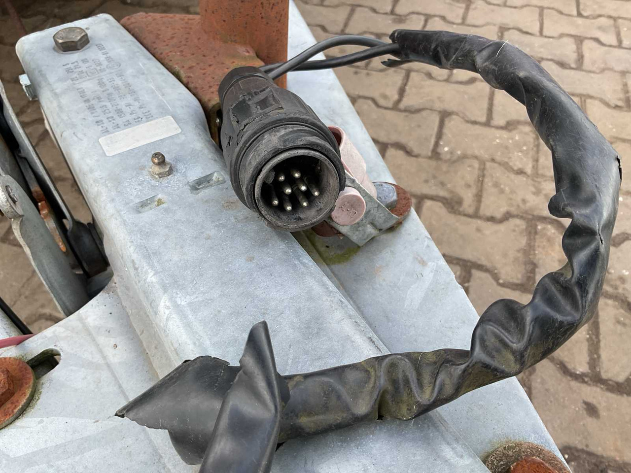 Trailer 2005 - HOTRARIJS - VT-2000S - HORSE TRAILER: picture 8