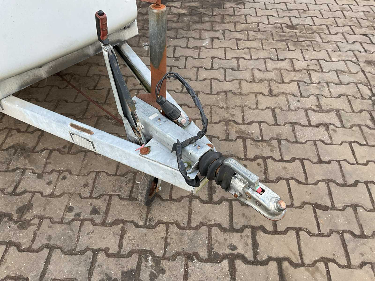 Trailer 2005 - HOTRARIJS - VT-2000S - HORSE TRAILER: picture 9