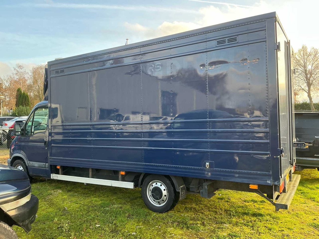 Truck 2001 OPEL 2.8 DTI L3H3 DC RIGID: picture 8