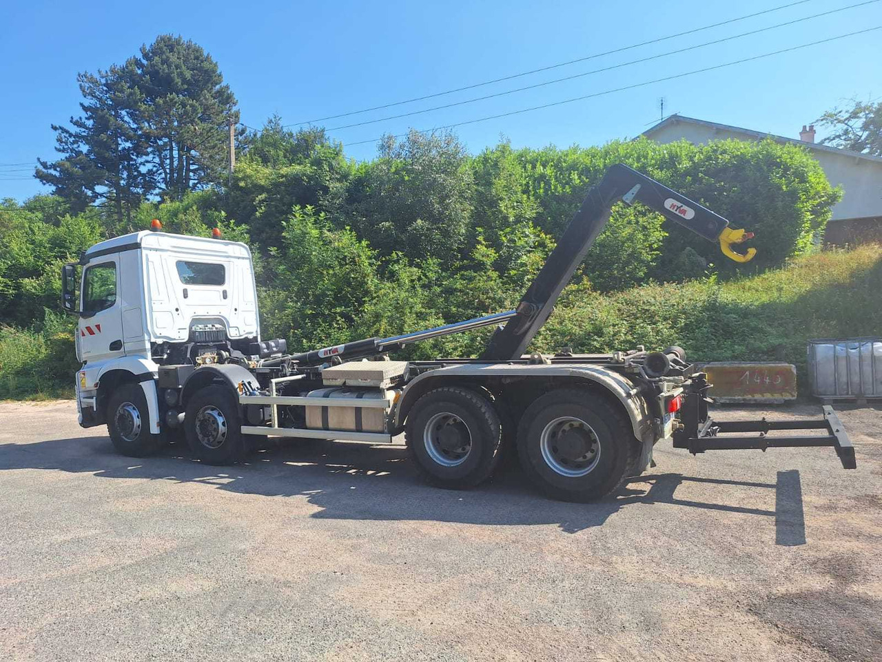 MERCEDES - 2018 - ACTROS 3248 - 8X4 AMPLIROLL TRUCK - Truck: picture 2 MERCEDES - 2018 - ACTROS 3248 - 8X4 AMPLIROLL TRUCK - Truck: picture 2