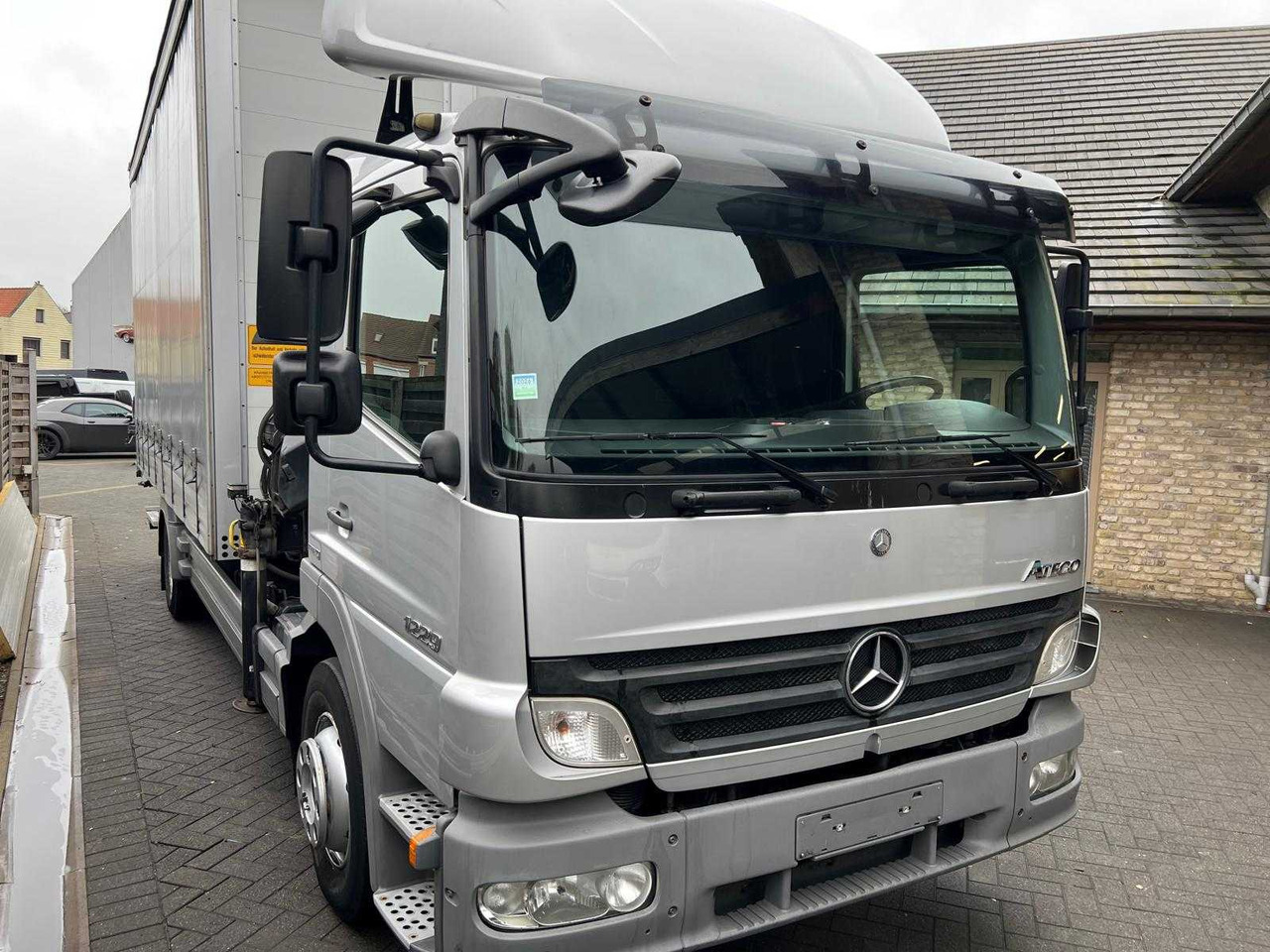 MERCEDES - ATEGO 1229 RL/11.9 - TRUCK - 2010 - Truck: picture 2 MERCEDES - ATEGO 1229 RL/11.9 - TRUCK - 2010 - Truck: picture 2