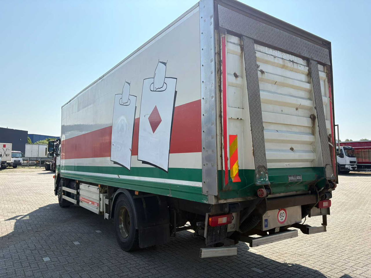 VOLVO - FM 9 COOLING 260 - TRUCK - Truck: picture 3 VOLVO - FM 9 COOLING 260 - TRUCK - Truck: picture 3