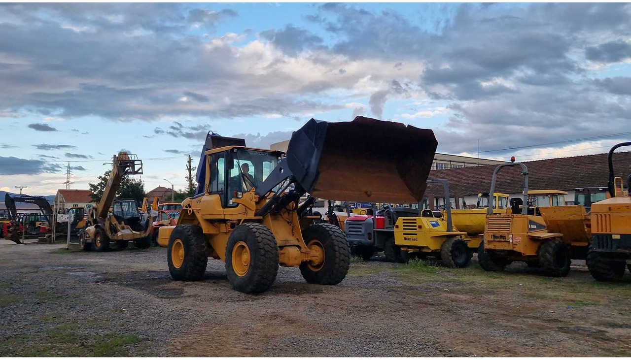 VOLVO 2008 VOLVO L90F WHEELED LOADER - Wheel loader: picture 3 VOLVO 2008 VOLVO L90F WHEELED LOADER - Wheel loader: picture 3