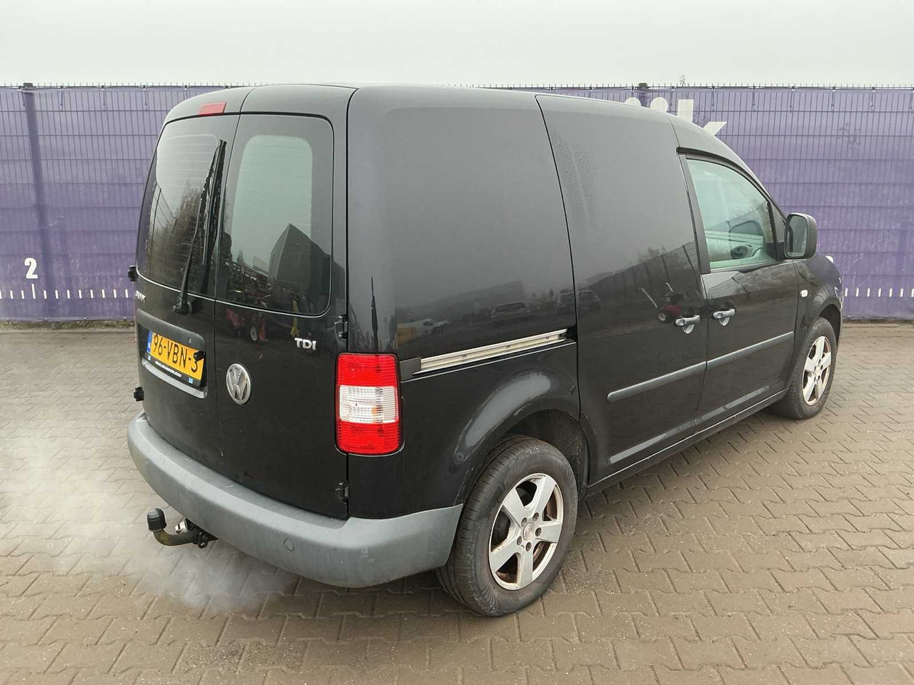 2006 - VOLKSWAGEN - CADDY - 1.9 TDI - COMMERCIAL VEHICLE - Van: picture 4 2006 - VOLKSWAGEN - CADDY - 1.9 TDI - COMMERCIAL VEHICLE - Van: picture 4