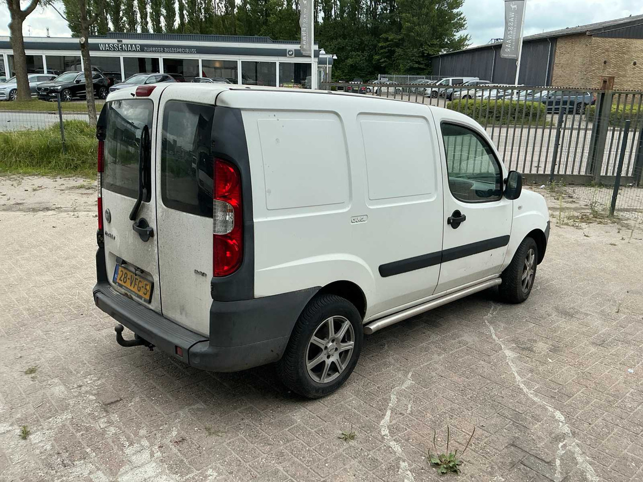 2007 FIAT DOBLÒ COMMERCIAL VEHICLE - Van: picture 3 2007 FIAT DOBLÒ COMMERCIAL VEHICLE - Van: picture 3