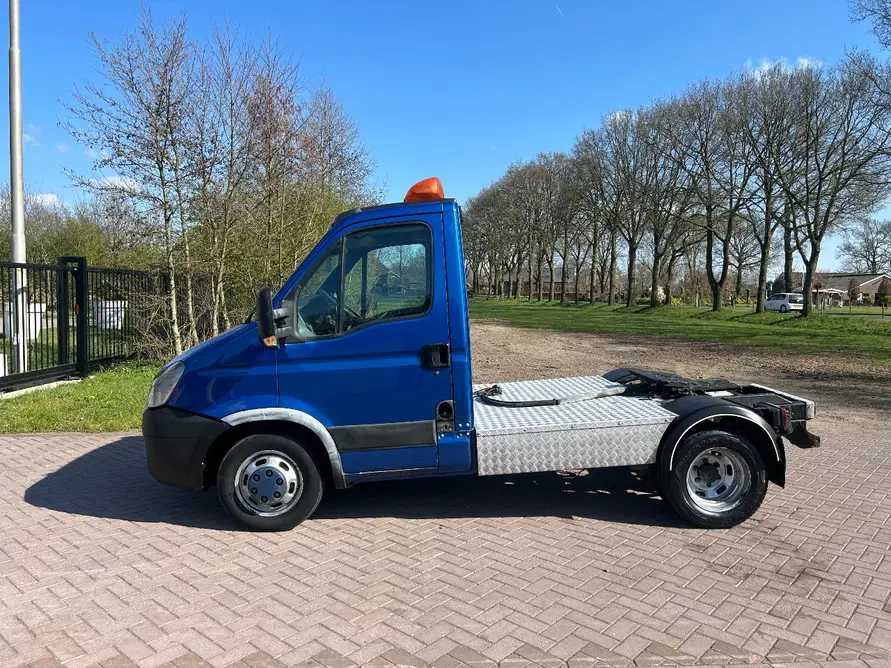 2008 IVECO DAILY BE TRACTOR 7.5 TONNES COMMERCIAL VEHICLE - Van: picture 4 2008 IVECO DAILY BE TRACTOR 7.5 TONNES COMMERCIAL VEHICLE - Van: picture 4