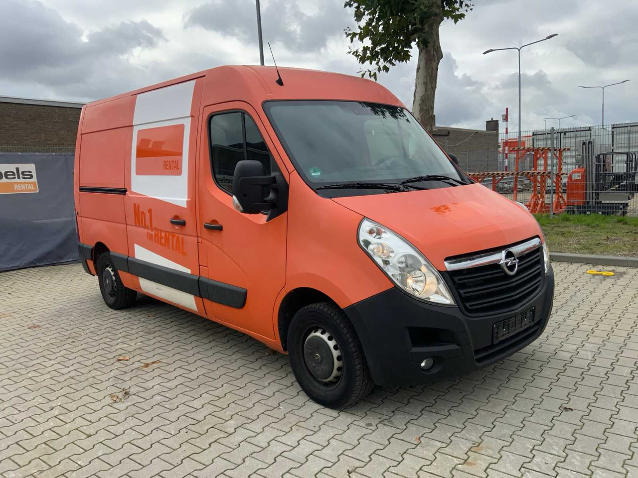 2018 OPEL MOVANO BITURBO F3500 COMMERCIAL VEHICLE - Van: picture 3 2018 OPEL MOVANO BITURBO F3500 COMMERCIAL VEHICLE - Van: picture 3