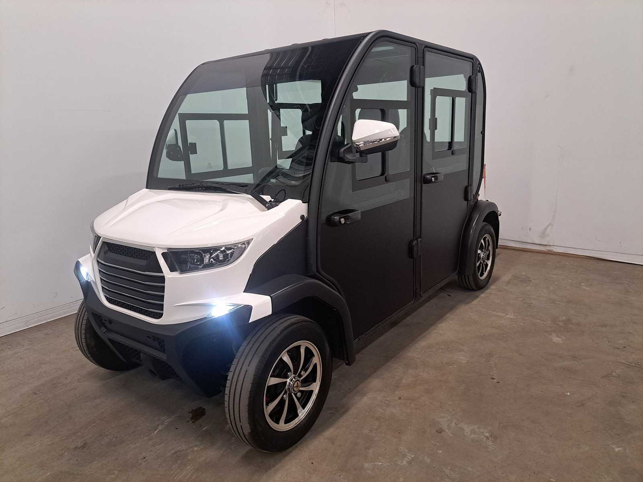 202L ITALCAR L4S ELECTRIC COMMERCIAL VEHICLE - Van: picture 1 202L ITALCAR L4S ELECTRIC COMMERCIAL VEHICLE - Van: picture 1