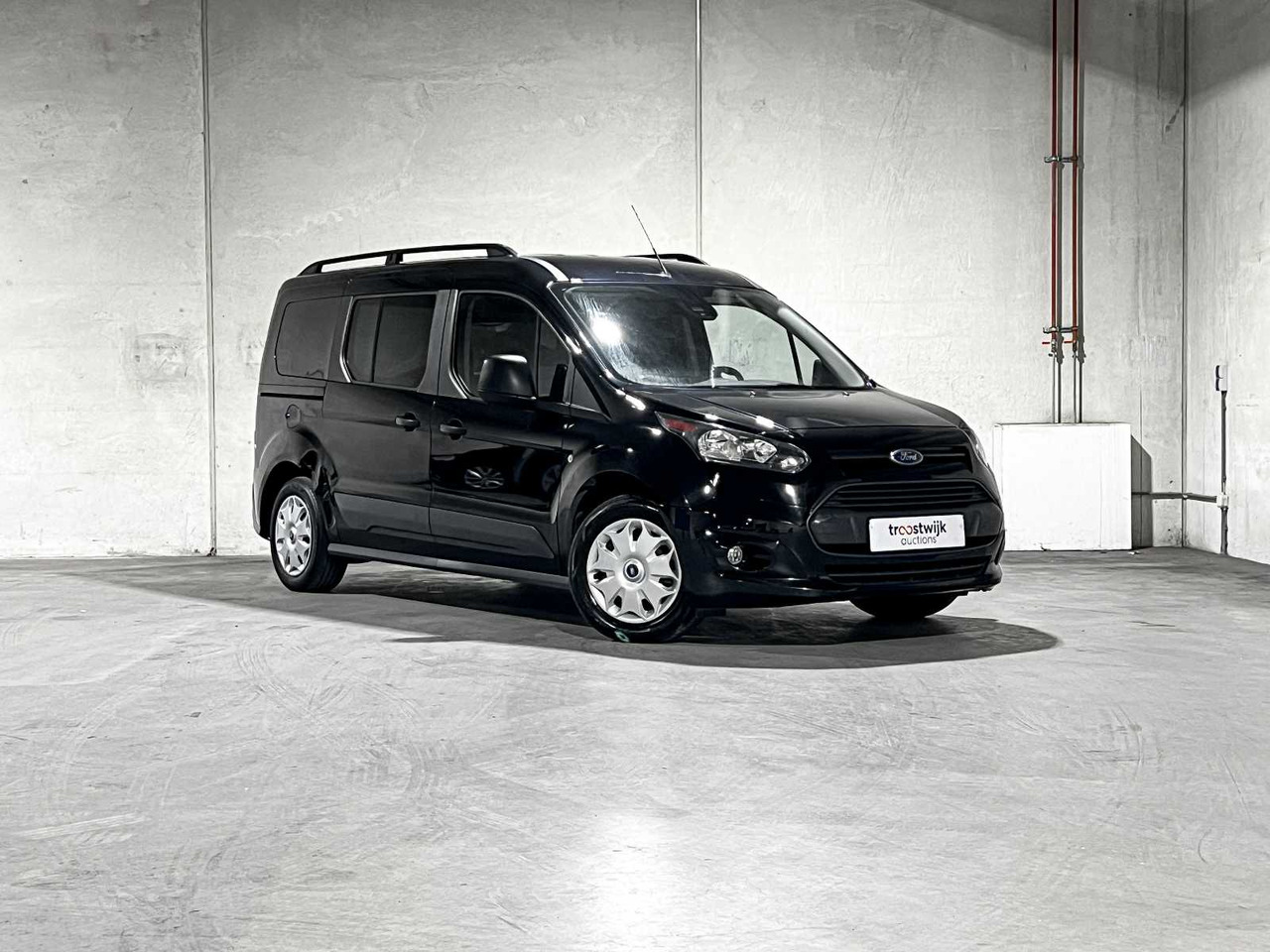 FORD TRANSIT CONNECT 1.5 ECOBLUE L2 AMBIENTE 101HP 2017, VND-90-K COMMERCIAL VEHICLE - Van: picture 5 FORD TRANSIT CONNECT 1.5 ECOBLUE L2 AMBIENTE 101HP 2017, VND-90-K COMMERCIAL VEHICLE - Van: picture 5