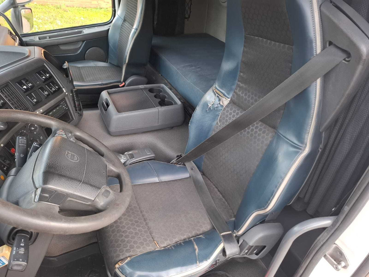 Dumper Volvo FM460: picture 19 Dumper Volvo FM460: picture 19