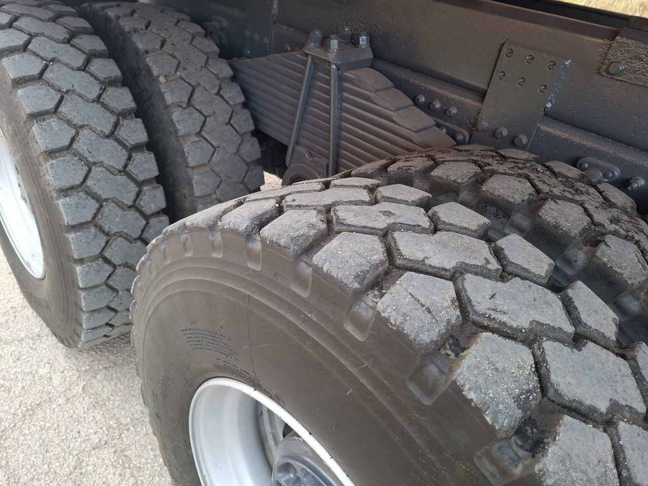 Dumper Volvo FM460: picture 8 Dumper Volvo FM460: picture 8