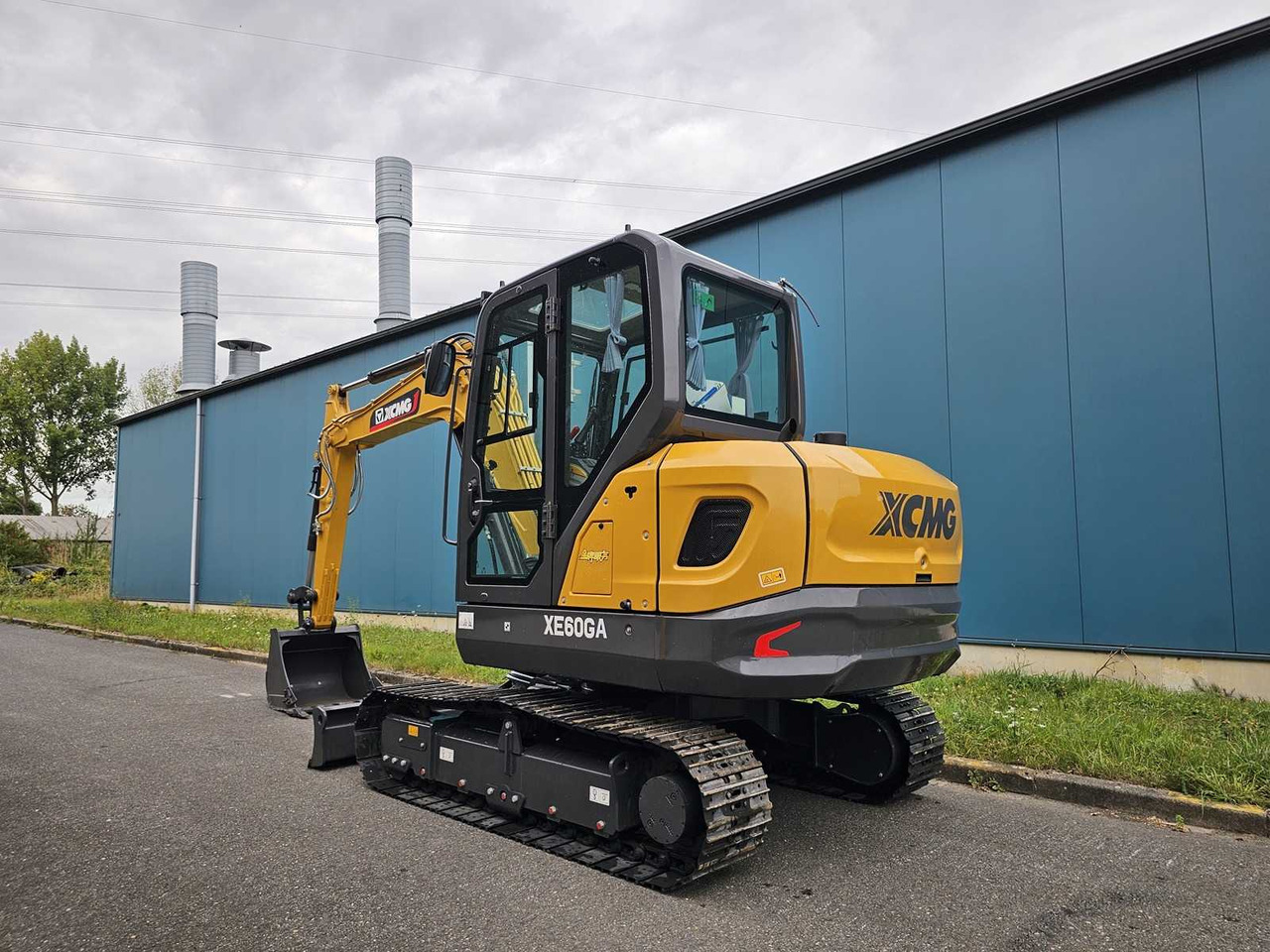 XCMG XE60GA - Crawler excavator: picture 3 XCMG XE60GA - Crawler excavator: picture 3