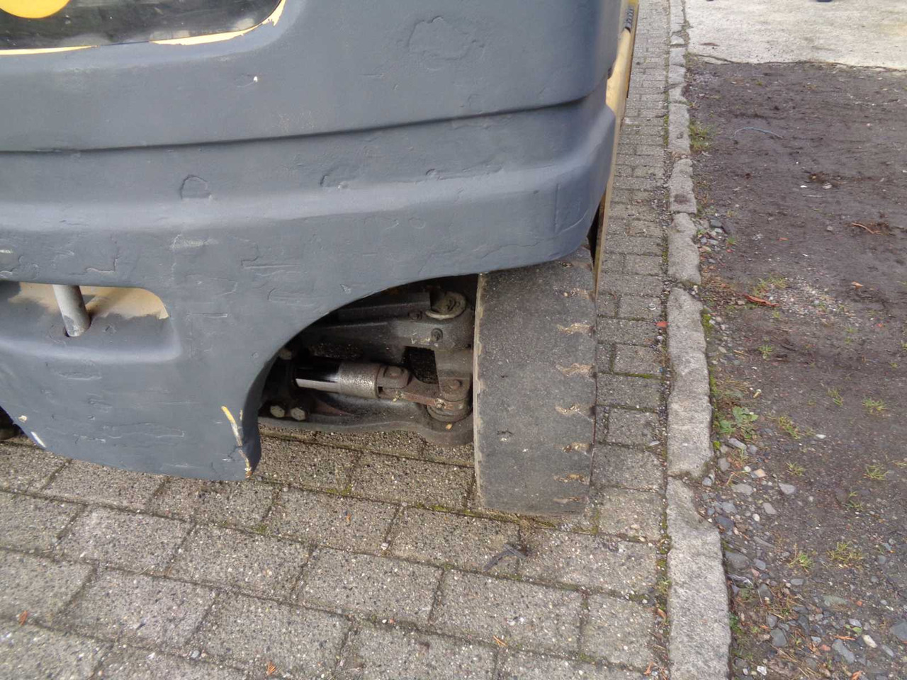 YALE ERP 30 VL ELECTRIC FORKLIFT, YALE-ERP 30 VL - Forklift: picture 5 YALE ERP 30 VL ELECTRIC FORKLIFT, YALE-ERP 30 VL - Forklift: picture 5