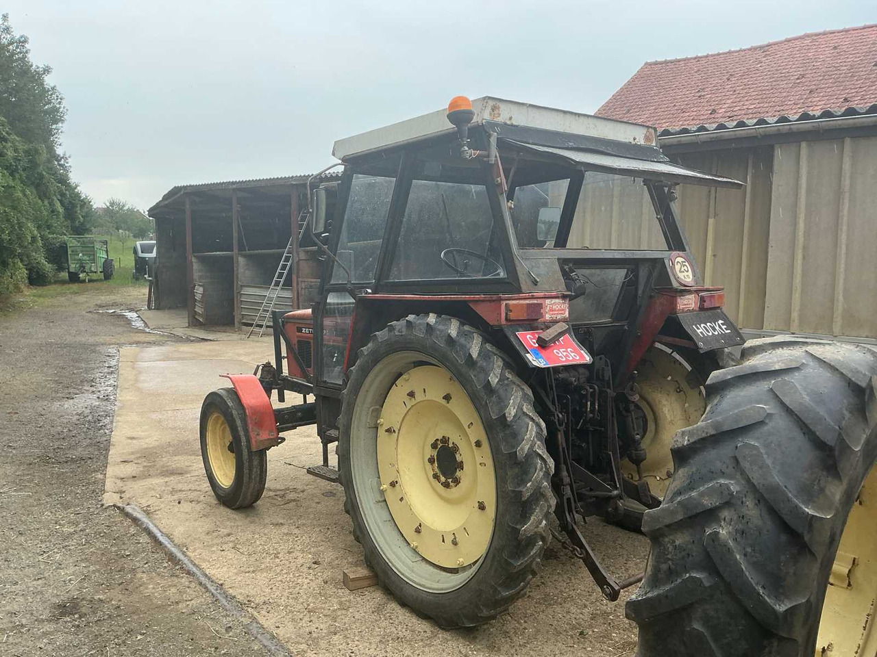 Zetor 7011 - Farm tractor: picture 3 Zetor 7011 - Farm tractor: picture 3