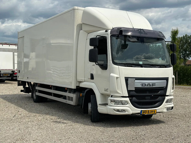 DAF LF 210 LF210 - Box truck: picture 2 DAF LF 210 LF210 - Box truck: picture 2