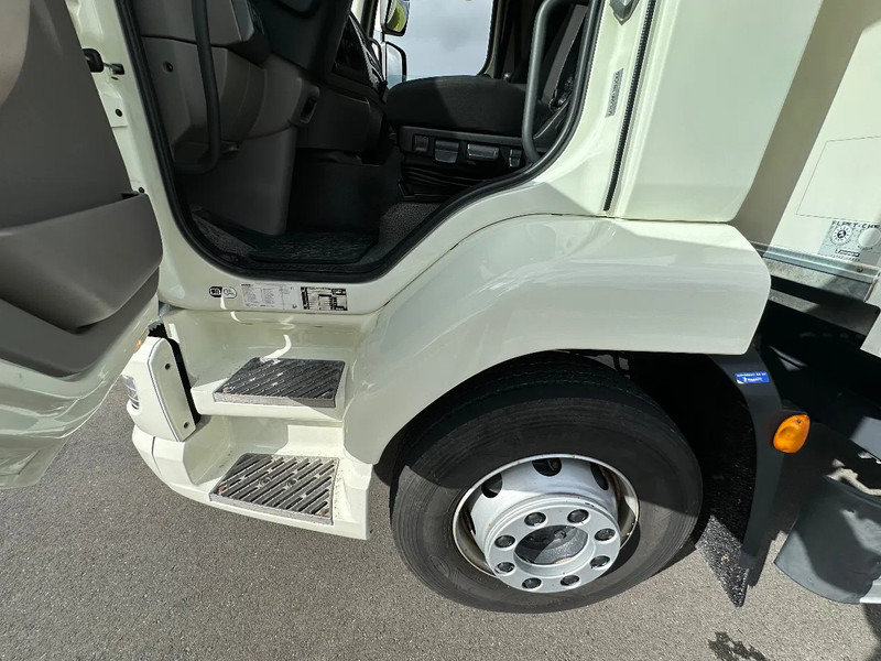 DAF LF 290 LF290.16. EURO6. 69351km!! 9306kg Laadvermogen!! - Box truck: picture 5 DAF LF 290 LF290.16. EURO6. 69351km!! 9306kg Laadvermogen!! - Box truck: picture 5
