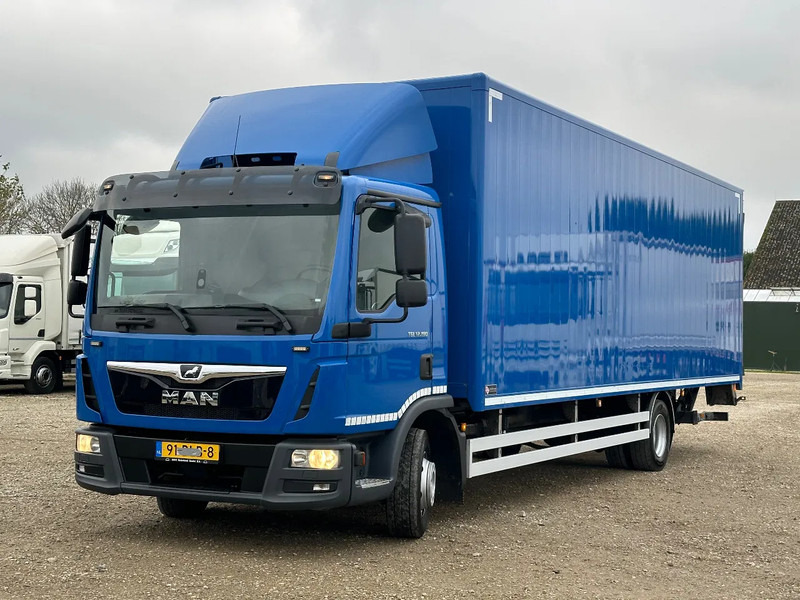 MAN TGL TGL12.220. EURO6. 820x248x240 - Box truck: picture 1 MAN TGL TGL12.220. EURO6. 820x248x240 - Box truck: picture 1