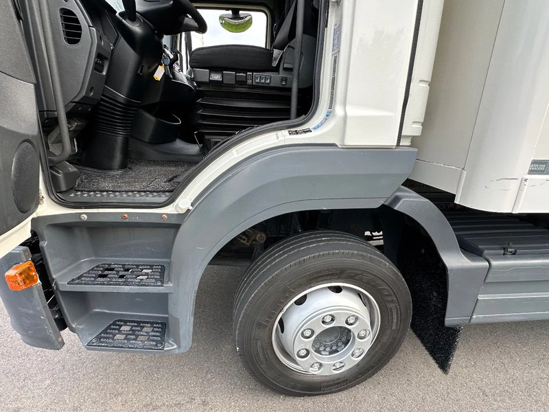 Mercedes-Benz Atego ATEGO 1223L 2020. 720x249x260 3000kg Lbw - Box truck: picture 5 Mercedes-Benz Atego ATEGO 1223L 2020. 720x249x260 3000kg Lbw - Box truck: picture 5