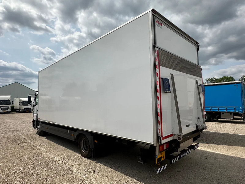 Mercedes-Benz Atego ATEGO1018L. EURO6. - Box truck: picture 3 Mercedes-Benz Atego ATEGO1018L. EURO6. - Box truck: picture 3