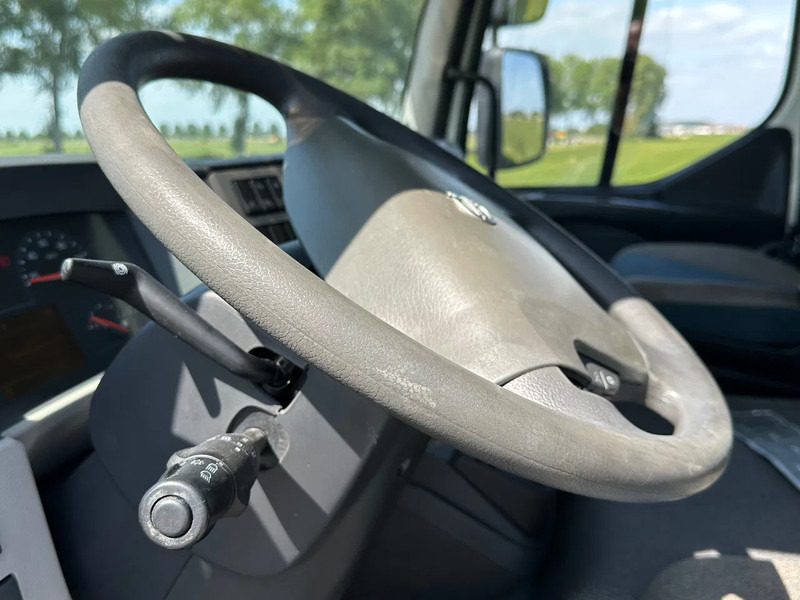 Box truck Volvo FL 210.12 EURO6: picture 16