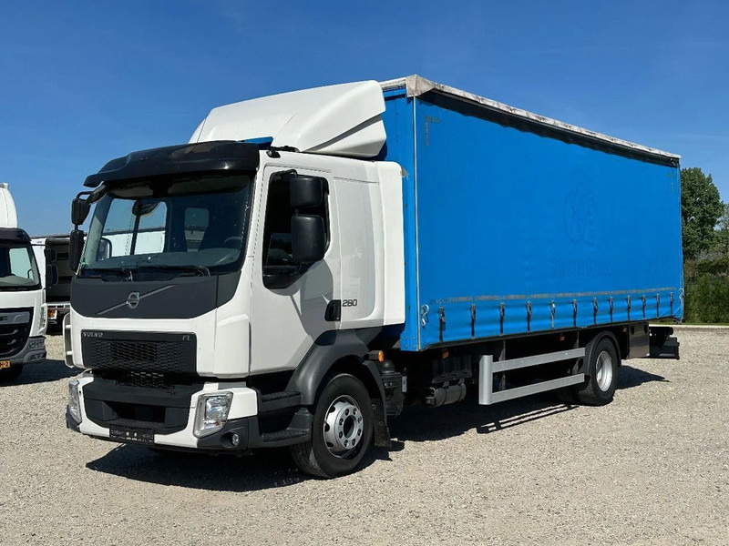 Volvo FL FL280.16 EURO6. 2022. 8400kg Laadvermogen Eventueel , OPRIJWAGEN , PAARDENWAGEN. - Cab chassis truck: picture 1 Volvo FL FL280.16 EURO6. 2022. 8400kg Laadvermogen Eventueel , OPRIJWAGEN , PAARDENWAGEN. - Cab chassis truck: picture 1
