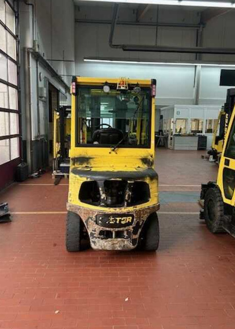 Hyster H2.5FT - Diesel forklift: picture 3 Hyster H2.5FT - Diesel forklift: picture 3