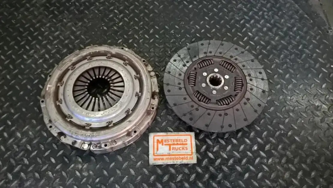 DAF Drukgroep + Koppelingsplaat - Clutch and parts for Truck: picture 1 DAF Drukgroep + Koppelingsplaat - Clutch and parts for Truck: picture 1