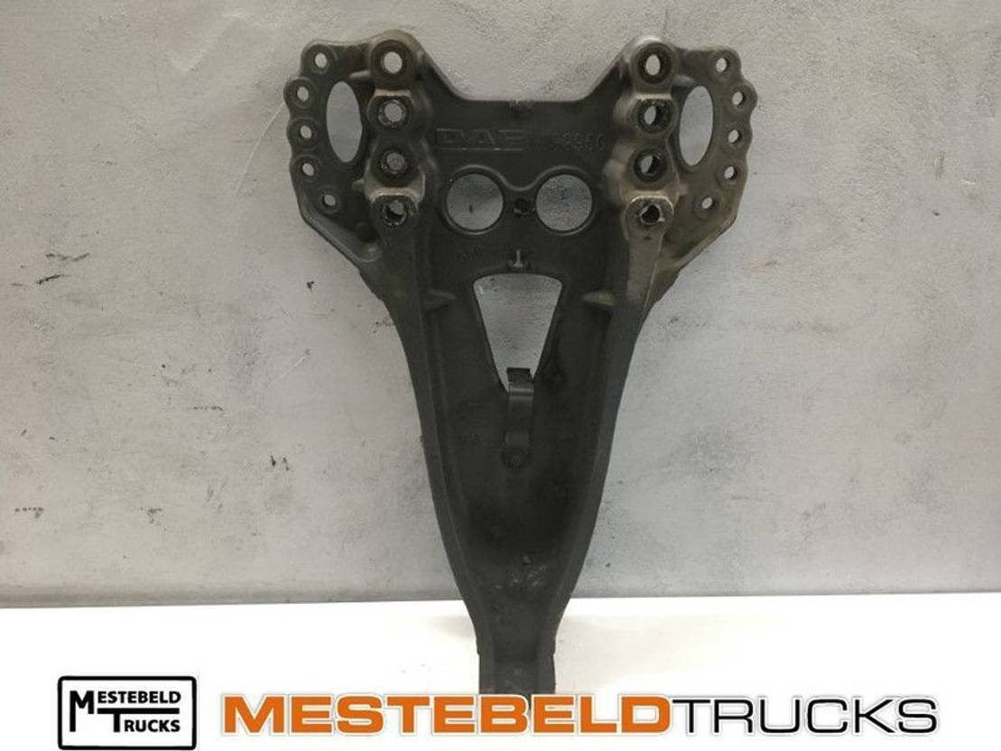DAF Reactiestangsteun XF106 - Reaction rod for Truck: picture 1 DAF Reactiestangsteun XF106 - Reaction rod for Truck: picture 1