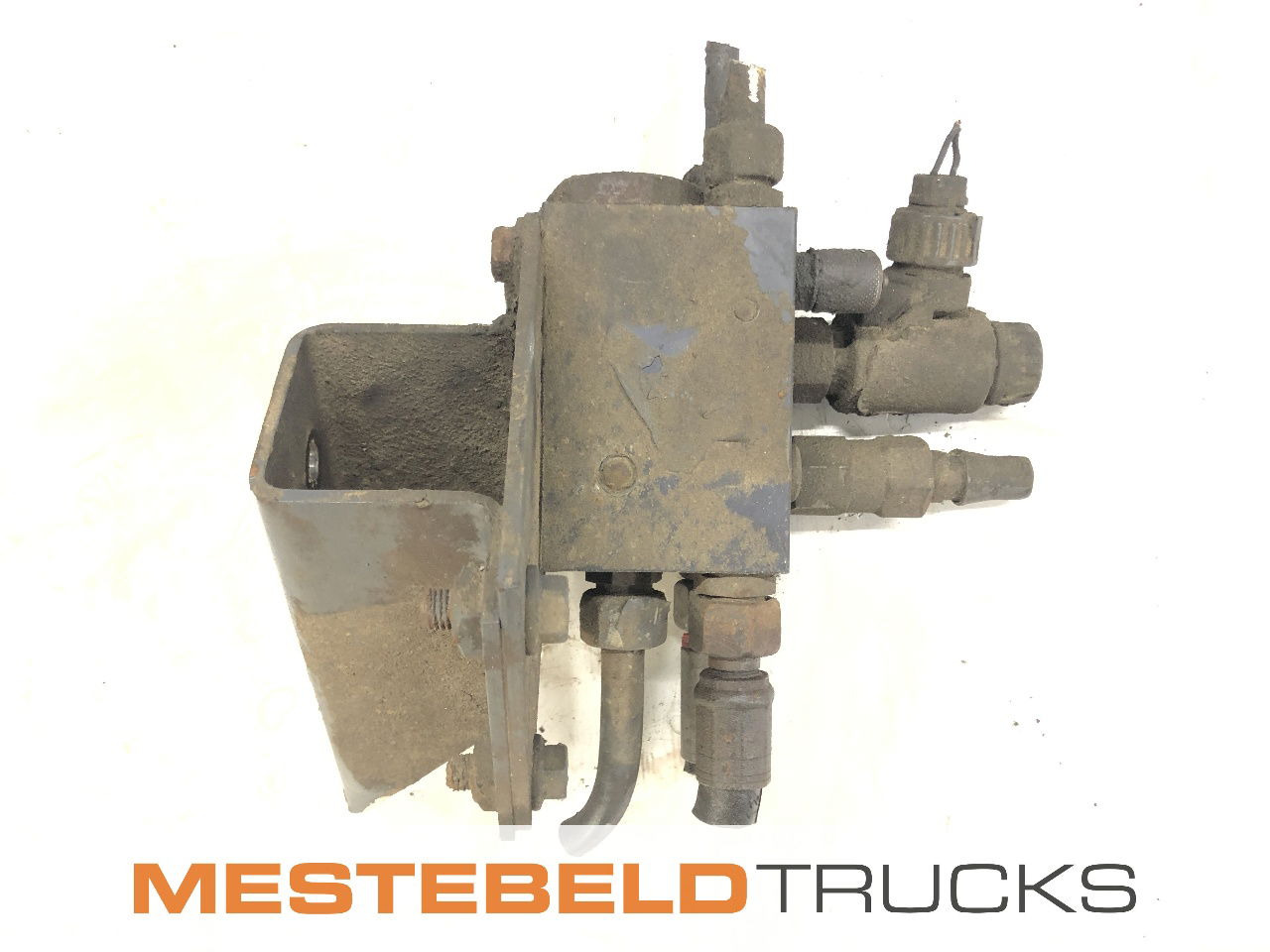 DAF Vloeistofstroomventiel - Steering for Truck: picture 1 DAF Vloeistofstroomventiel - Steering for Truck: picture 1