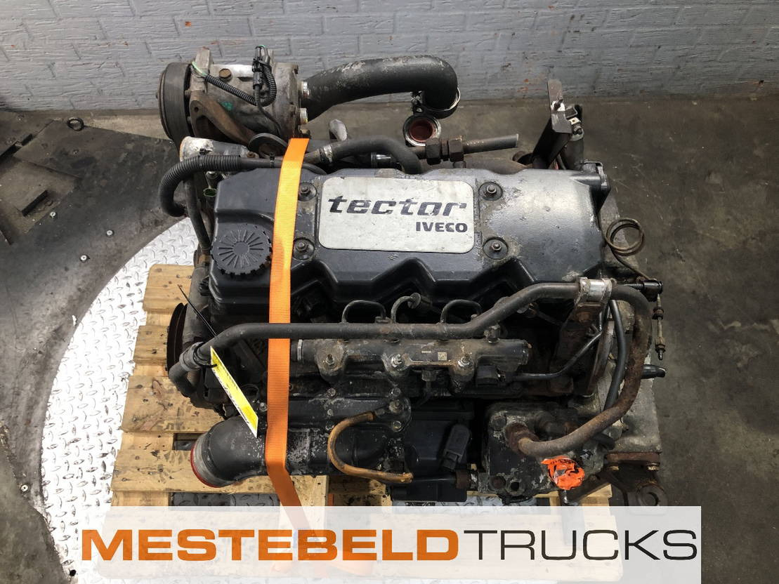 Iveco Motor F4AE3481 - Engine for Truck: picture 5 Iveco Motor F4AE3481 - Engine for Truck: picture 5