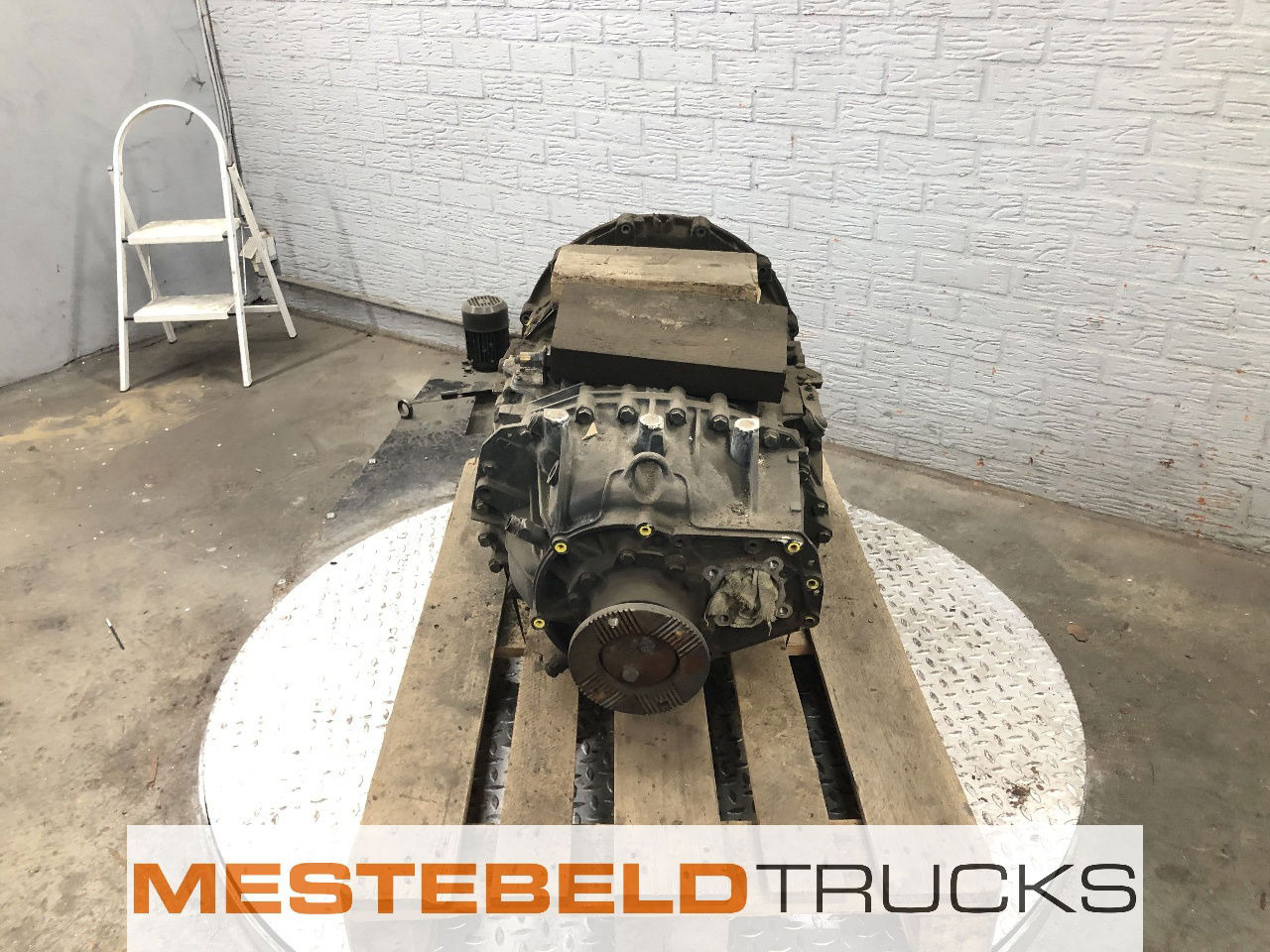 Iveco Versn bak 12 AS 2330 TD - Gearbox and parts for Truck: picture 2 Iveco Versn bak 12 AS 2330 TD - Gearbox and parts for Truck: picture 2